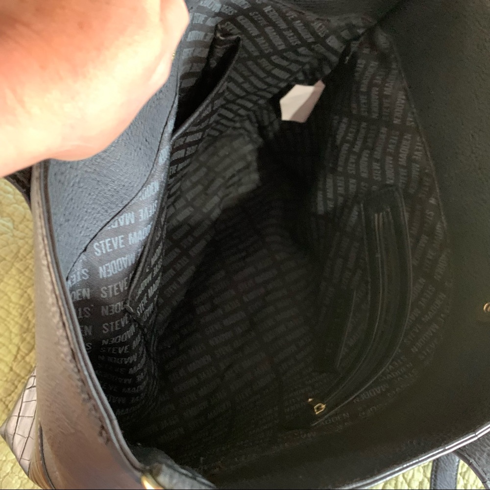 Steve Madden Black Tote Bag - Picture 6 of 16